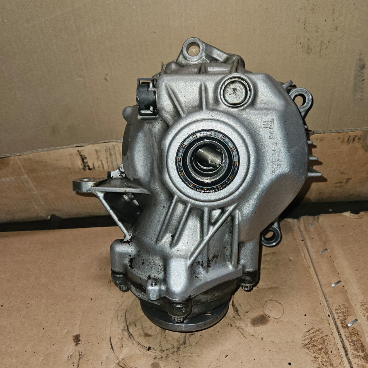 2008-2011 Mercedes-Benz S550 Front Axle Differential 2213300402 S-Class W221