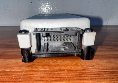 2006-2012 Mercedes-Benz R350 Audio Amplifier Control Module A2518201389 GL350, GL450, R350