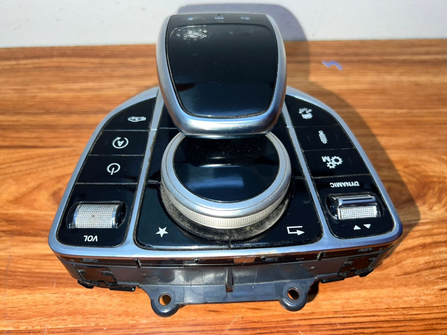Mercedes-Benz Center Console Multi Function Switch Control A2539009600 GLC W253