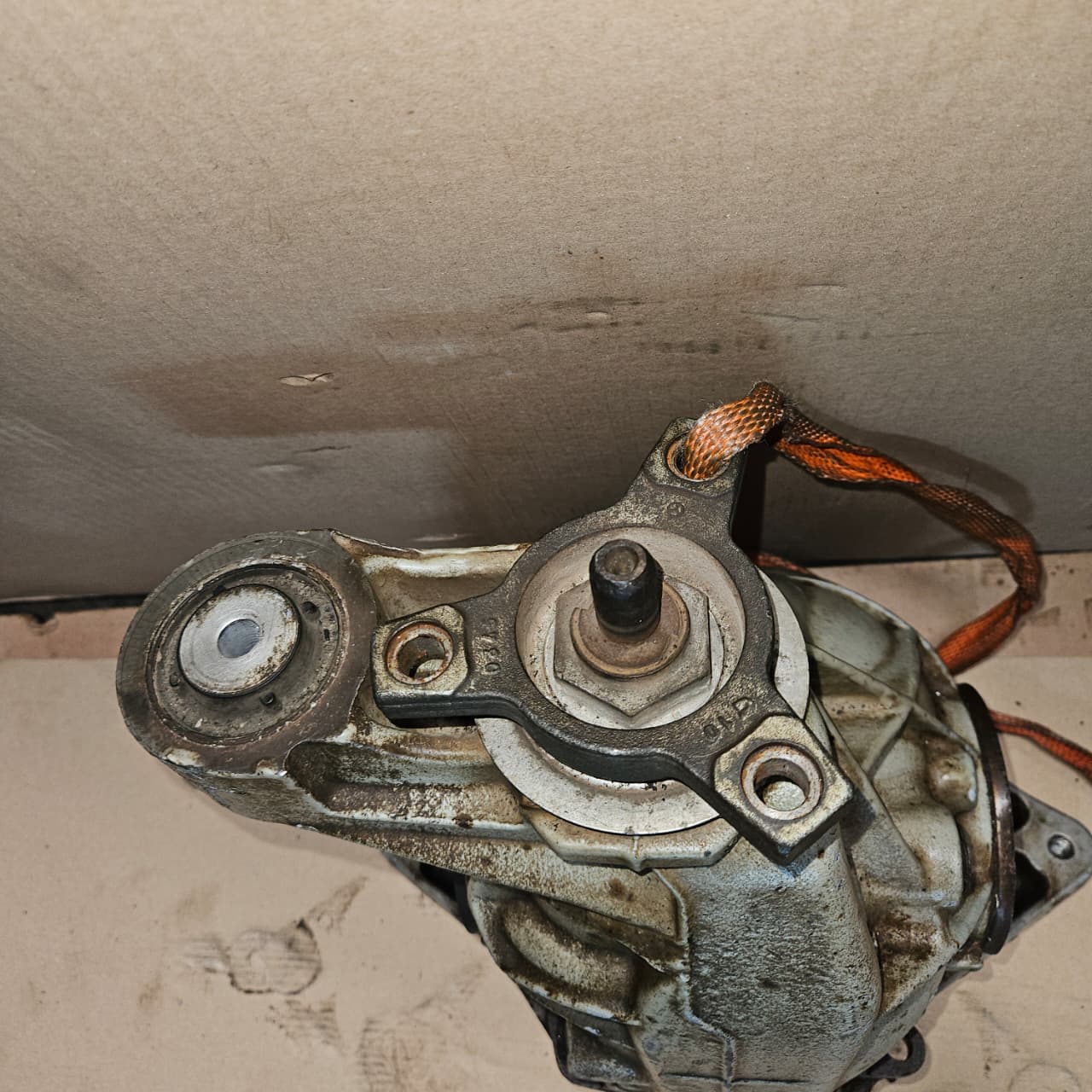 2017-2019 Mercedes-Benz GLS450 Rear Differential Carrier 1663502714 3.27 ratio