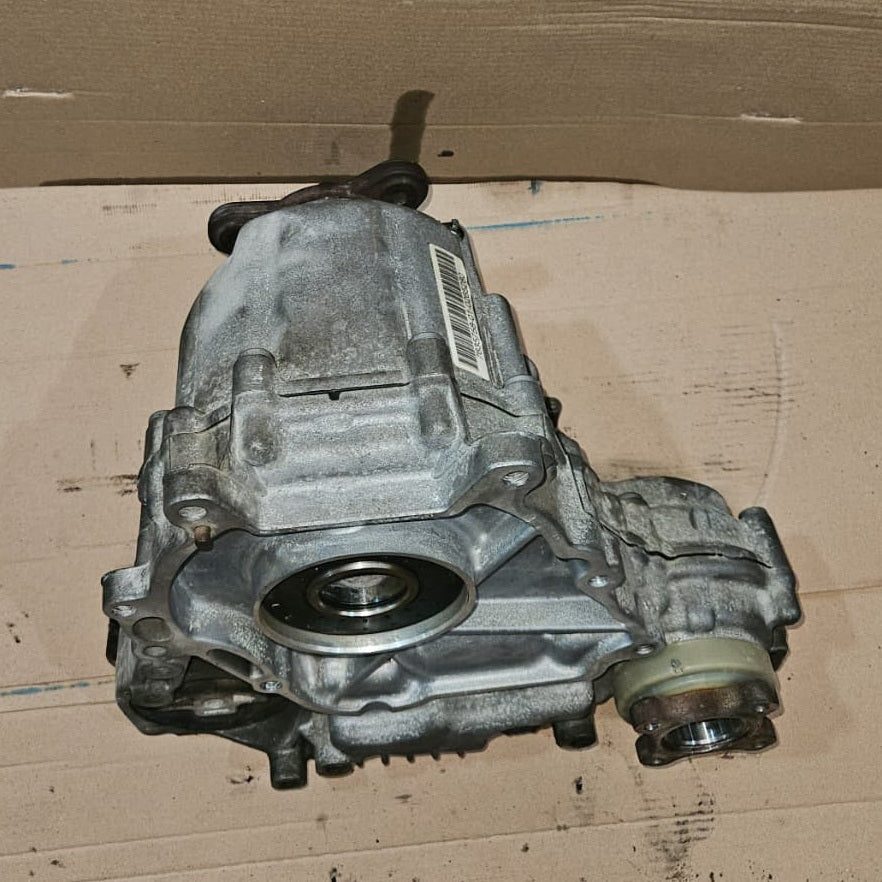 2011 BMW X1 E84 and X3 Transfer Box ATC35L 7635758 OEM USED