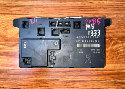 2002-2009 Mercedes-Benz E-Class W211 Front Right Side Door Control Module A2118702085 OEM