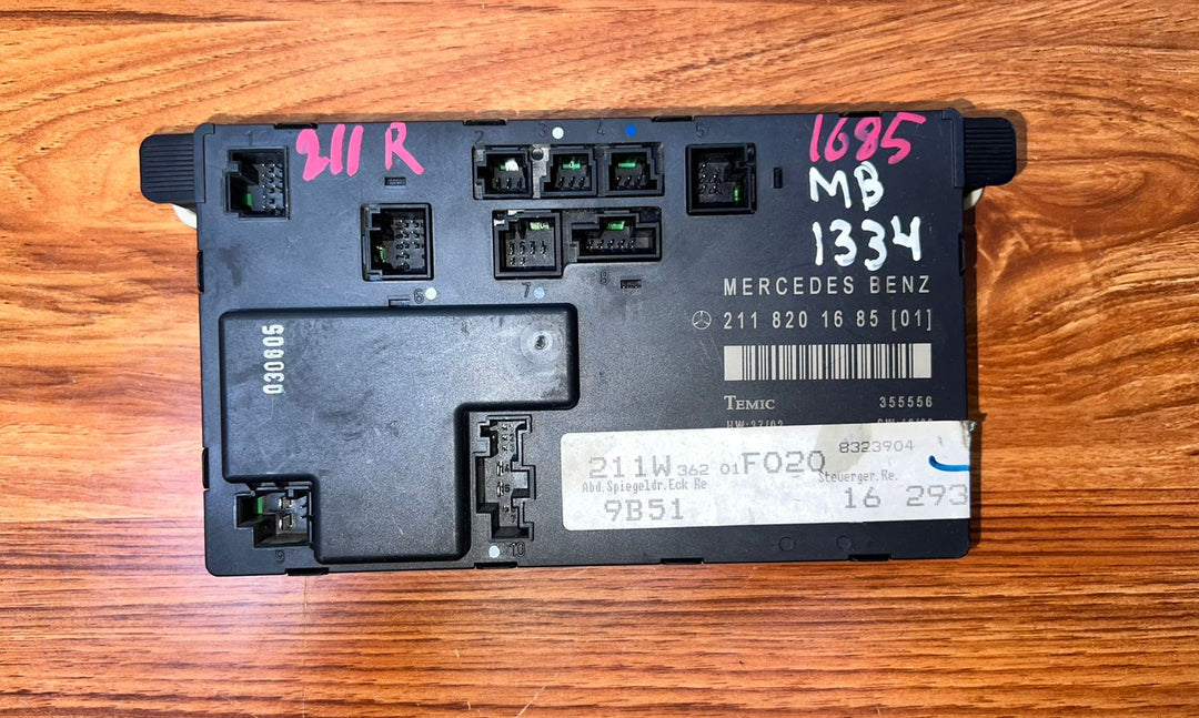 2003-2006 Mercedes-Benz E320 Front Right Door Control Module A2118201685 W211 E-Class OEM