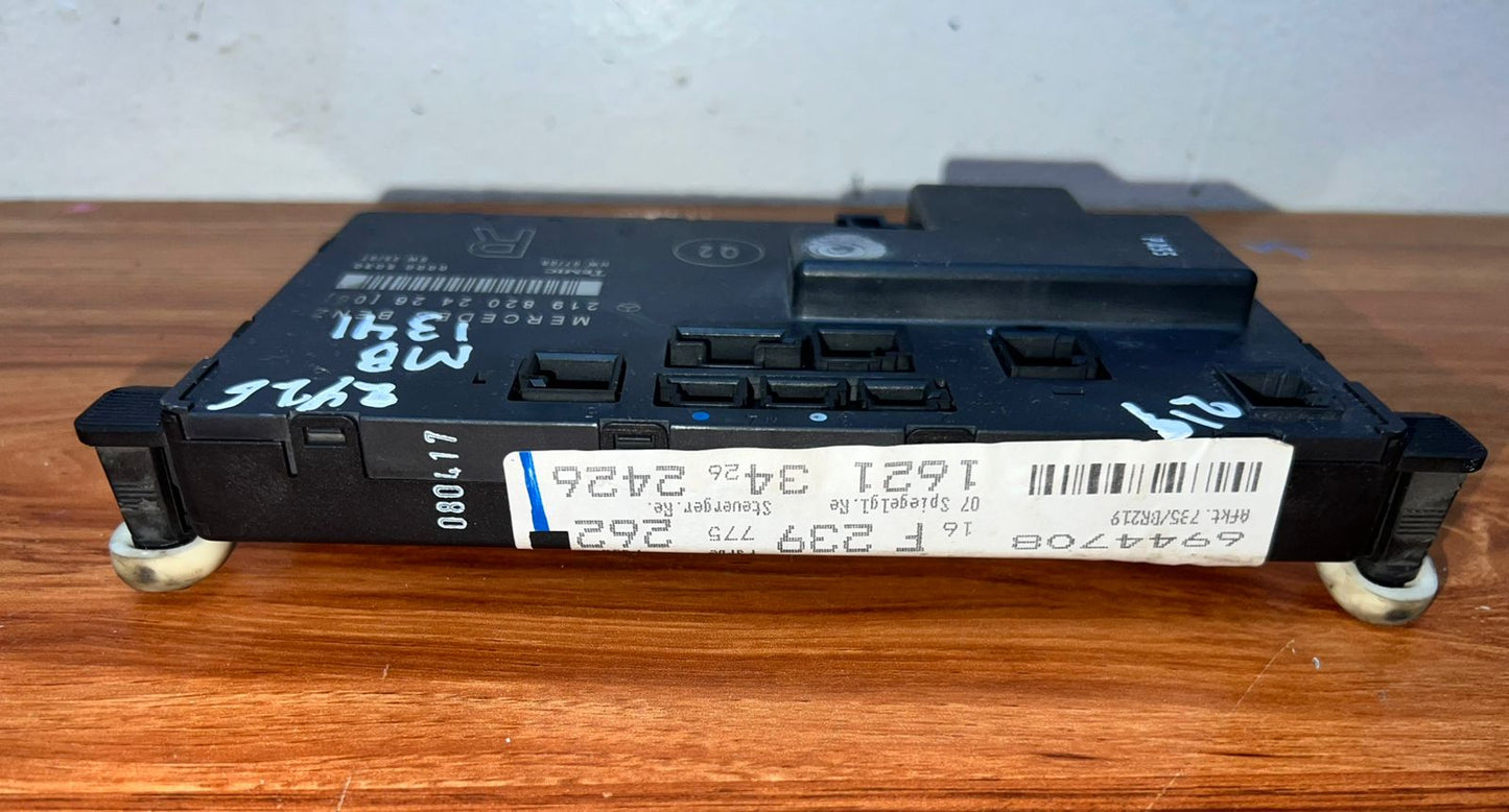 2006-2011 Mercedes-Benz CLS500 Front Door Control Module A2198202426 W219 CLS500 CLS550 OEM