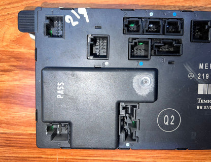 2006-2011 Mercedes-Benz CLS500 Front Door Control Module A2198202426 W219 CLS500 CLS550 OEM