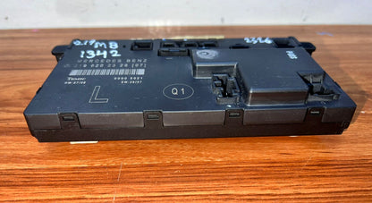2010-2011 Mercedes-Benz CLS550 Front Left Door Control Unit A2198202326 W219 CLS-Class OEM
