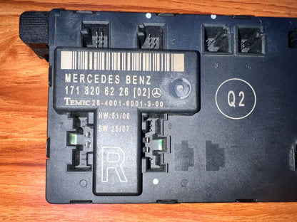 2009-2011 Mercedes-Benz SLK300 Door Control Module A1718206226 R171 SLK-Class OEM