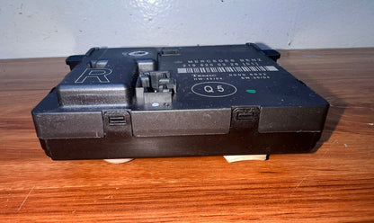 Mercedes-Benz CLS350 Rear Right Door Control Module A2198200326 W219 CLS C219 OEM