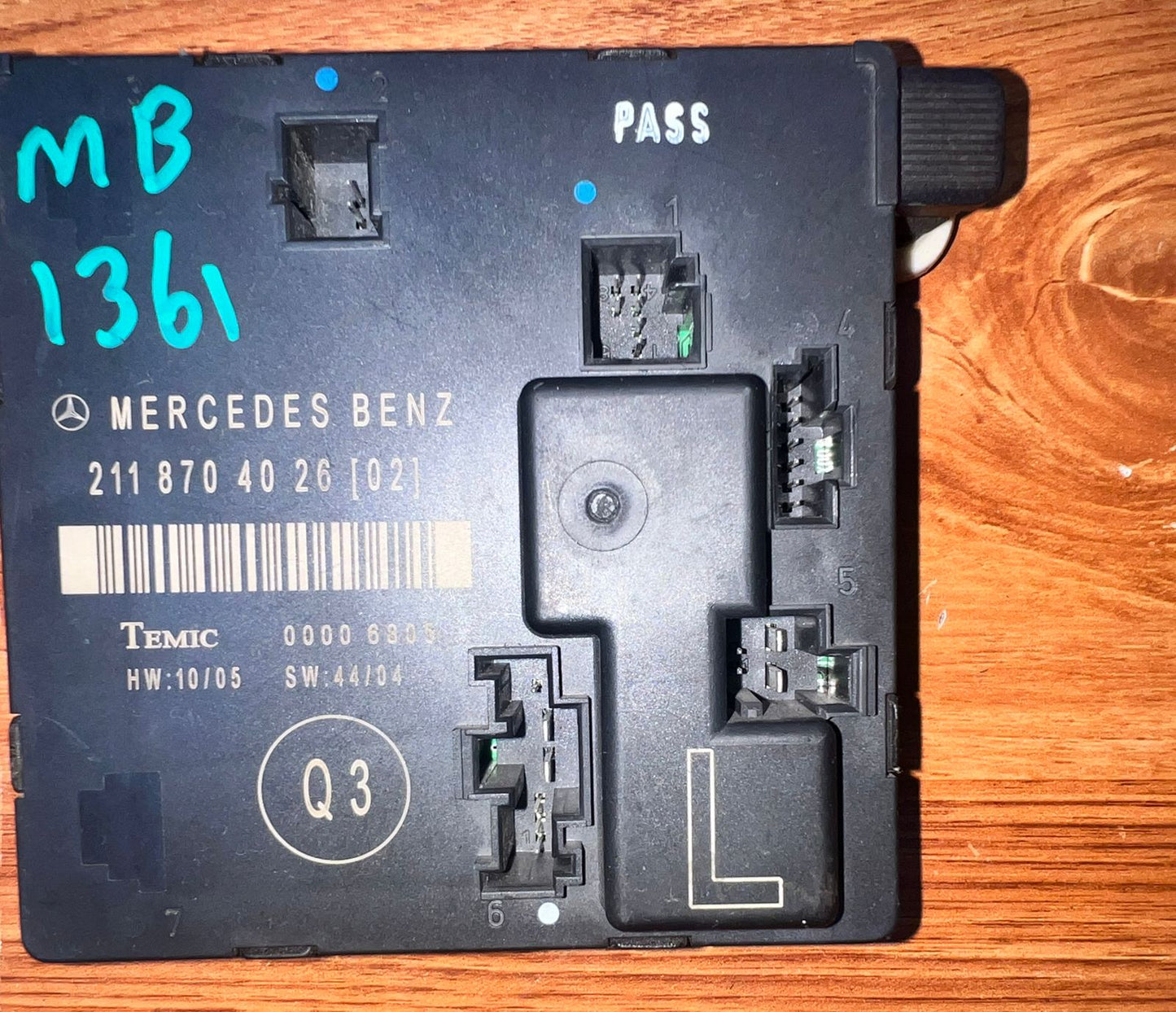 2007-2009 Mercedes-Benz E280 Rear Left Door Control Unit A2118704026 W211 E-Class OEM