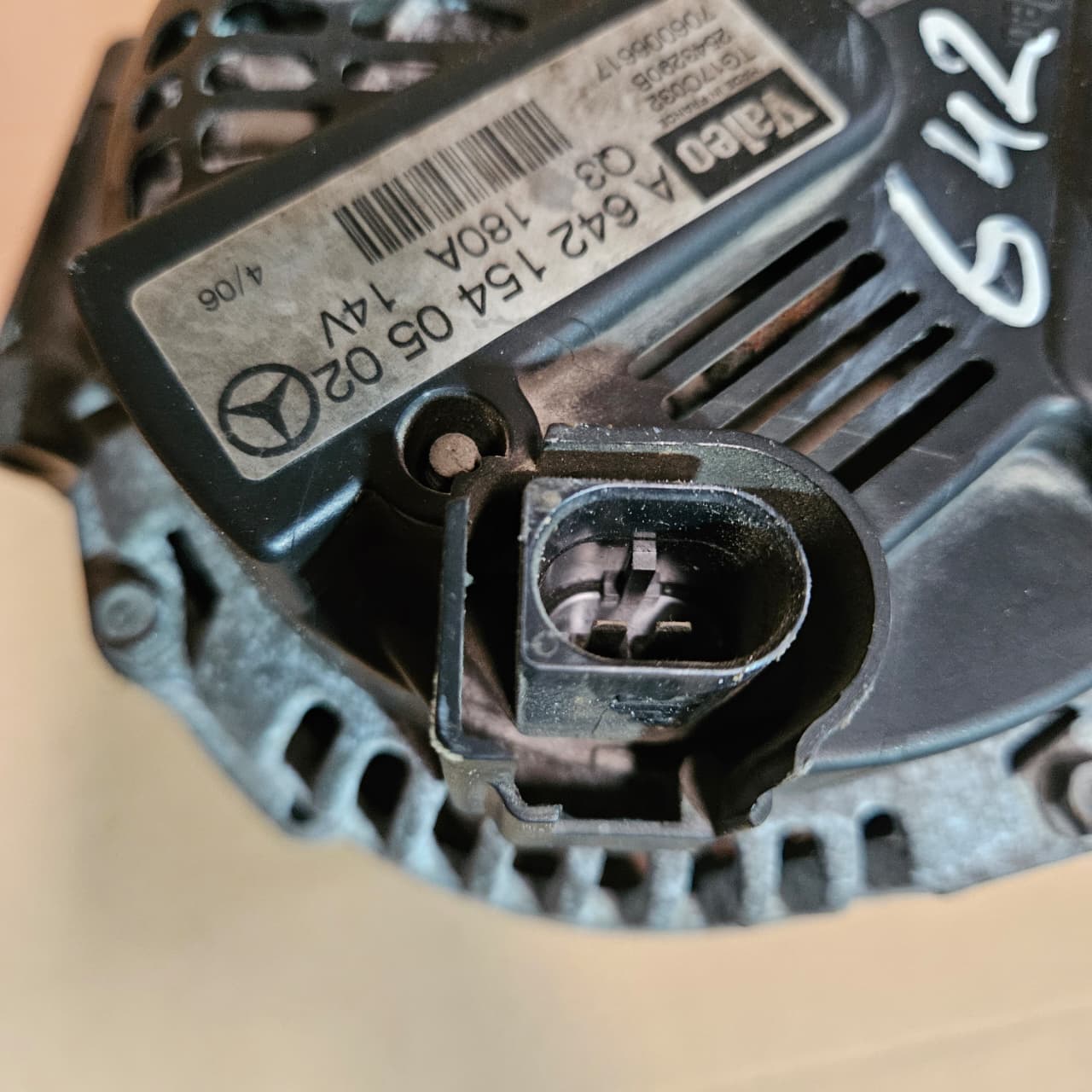 2007-2009 Mercedes-Benz GL320 Alternator A6421540502 W166 W164 ML350 GL450