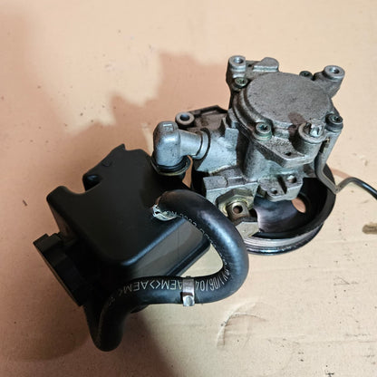 2002-2005 Mercedes-Benz C230 Power Steering Pump 0024669701 C-Class, E-Class