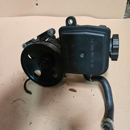 2002-2005 Mercedes-Benz C230 Power Steering Pump 0024669701 C-Class, E-Class