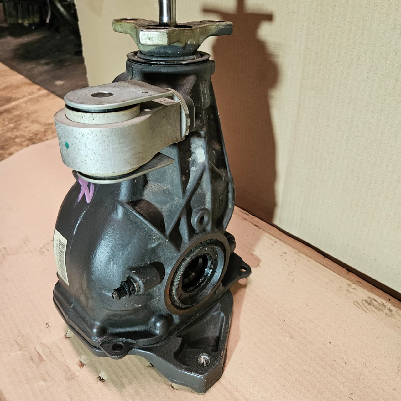 Mercedes Rear Differential 2123505800 W204 C-Class And W212 E-Class 3.27 ratio