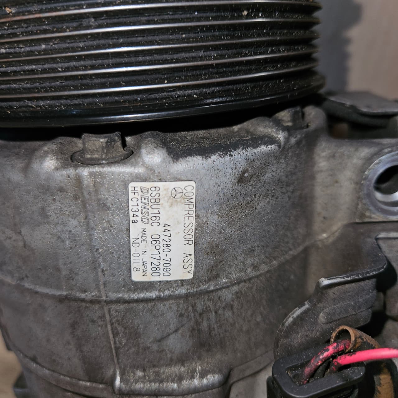 2013-2016 Mercedes-Benz E350 Air Conditioning Compressor A0008302700 W212, ML