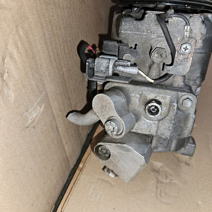 2013-2016 Mercedes-Benz E350 Air Conditioning Compressor A0008302700 W212, ML