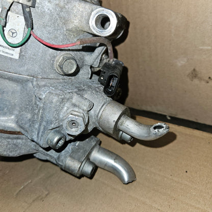 Mercedes-Benz C-Class W205 C300 A/C Air Conditioning Compressor A0008304400 OEM