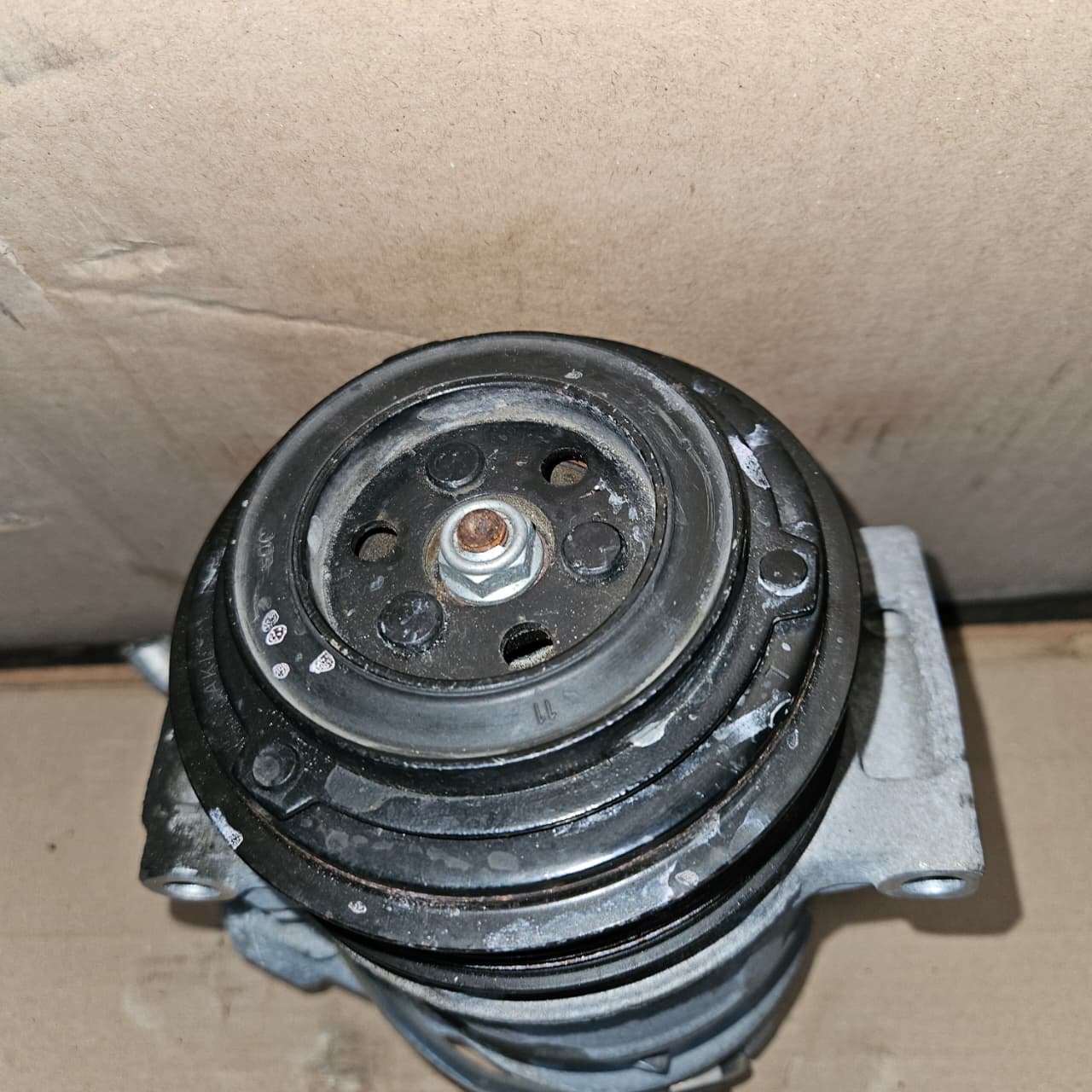 Mercedes-Benz C-Class W205 C300 A/C Air Conditioning Compressor A0008304400 OEM