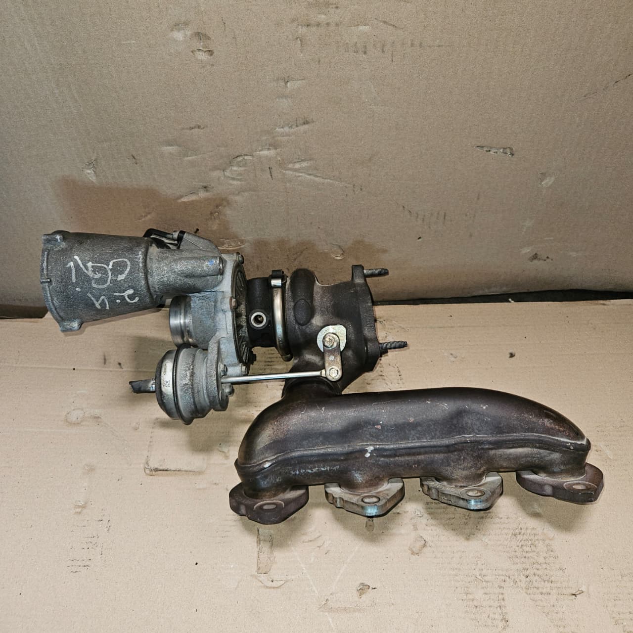 Mercedes-Benz C250 E250 SLK250 Turbocharger Electronic Actuator A2710903680 W204 OEM