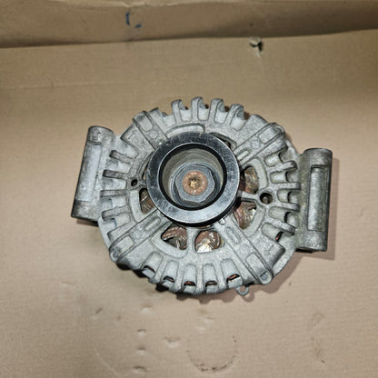 2014-2016 Mercedes-Benz E250 Alternator A0009062822 W212 E-Class X253 W447 Vito OEM