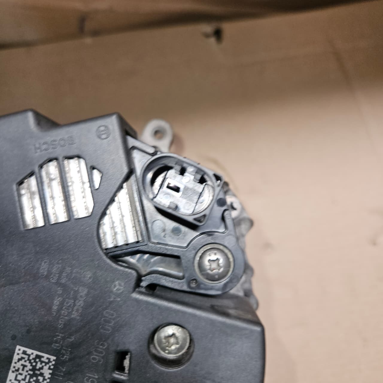2013-2018 Mercedes-Benz CLA200 Alternator A0009061903 CLA180 W176 A250 W246 OEM