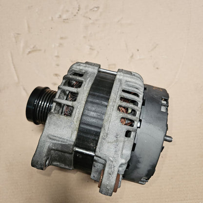 2013-2018 Mercedes-Benz CLA200 Alternator A0009061903 CLA180 W176 A250 W246 OEM