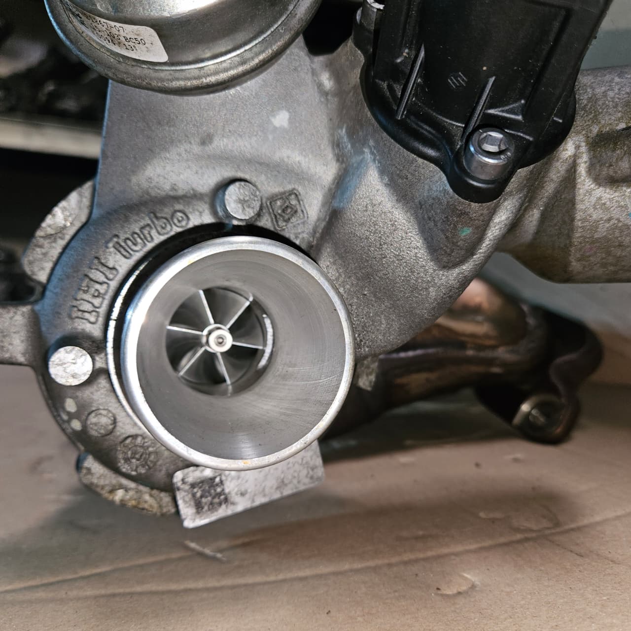 2016-2020 Mercedes-Benz C300 Turbocharger A2740902980 C300 GLC300 E300 SLC300 OEM