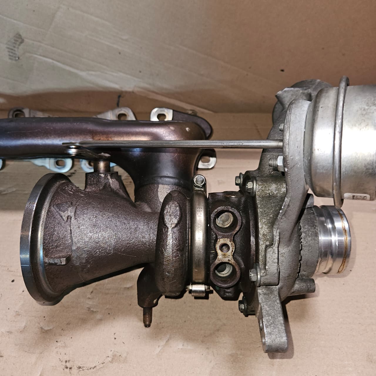 2016-2020 Mercedes-Benz C300 Turbocharger A2740902980 C300 GLC300 E300 SLC300 OEM