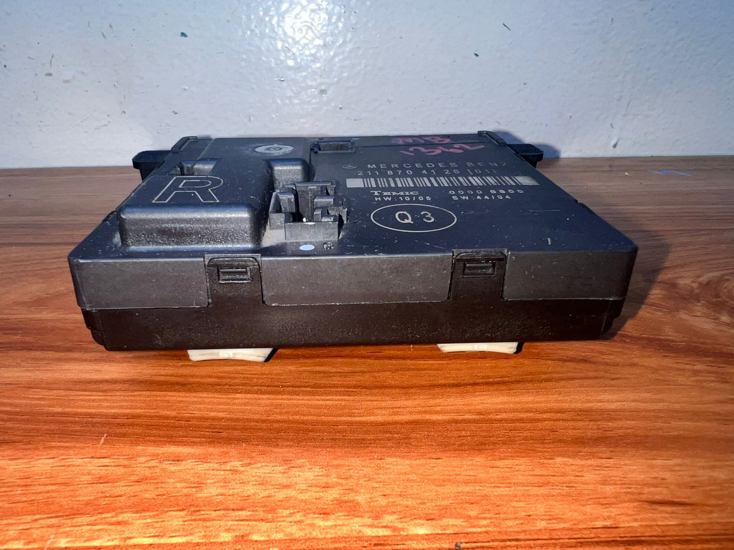 Mercedes-Benz E-Class W211 Rear Right Door Control Unit A2118704126 OEM