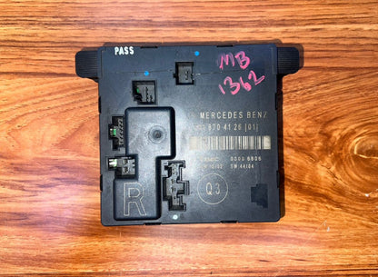 Mercedes-Benz E-Class W211 Rear Right Door Control Unit A2118704126 OEM