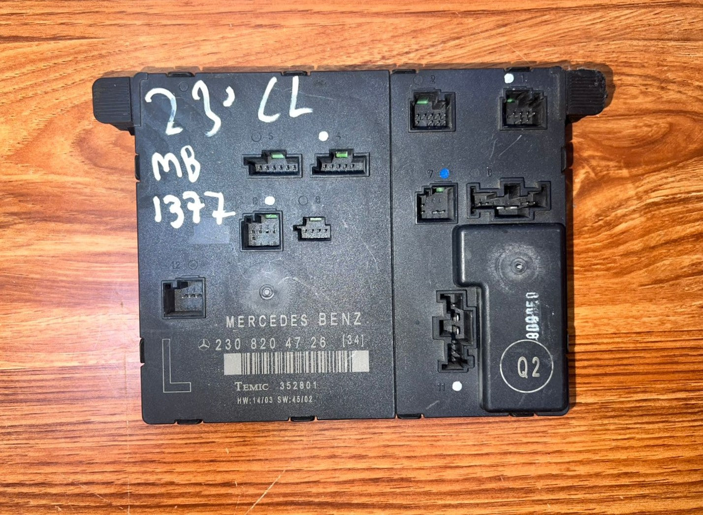 2006 Mercedes-Benz SL500 Door Control Unit A2308204726 R230 SL-Class OEM