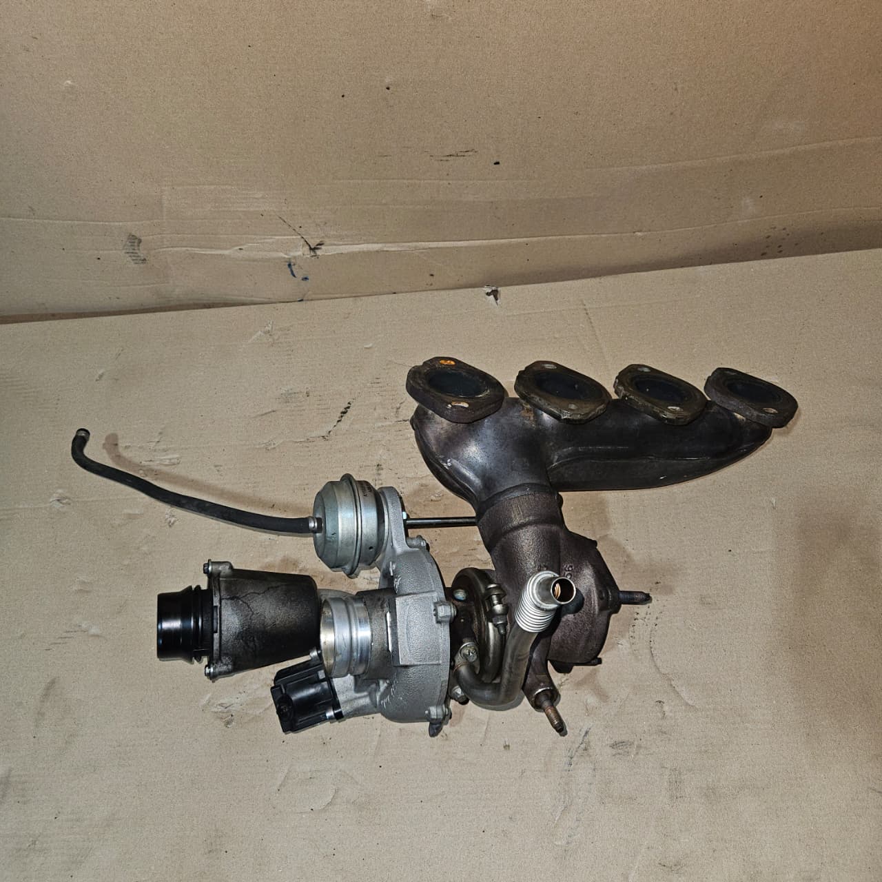2010-2014 Mercedes-Benz C200 Turbocharger A2710903480 W204 W212 C250 OEM