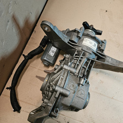 2020 Mercedes-Benz CLA250 Rear Differential Assembly A2473505104 W118 2.44 ratio