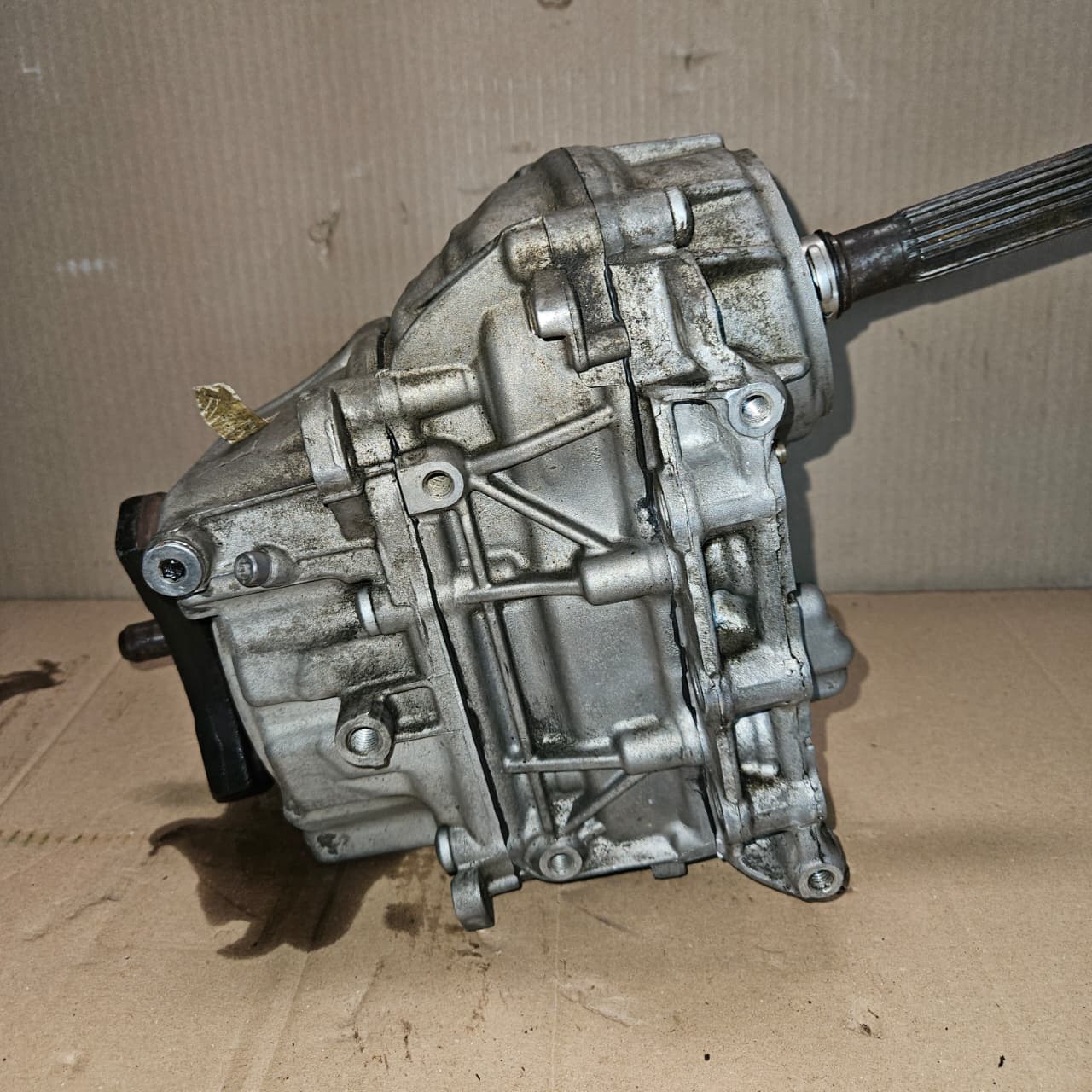 Mercedes-Benz GLC43 Transfer Case A7252800300 W205 C43 GLC-Class 4MATIC OEM
