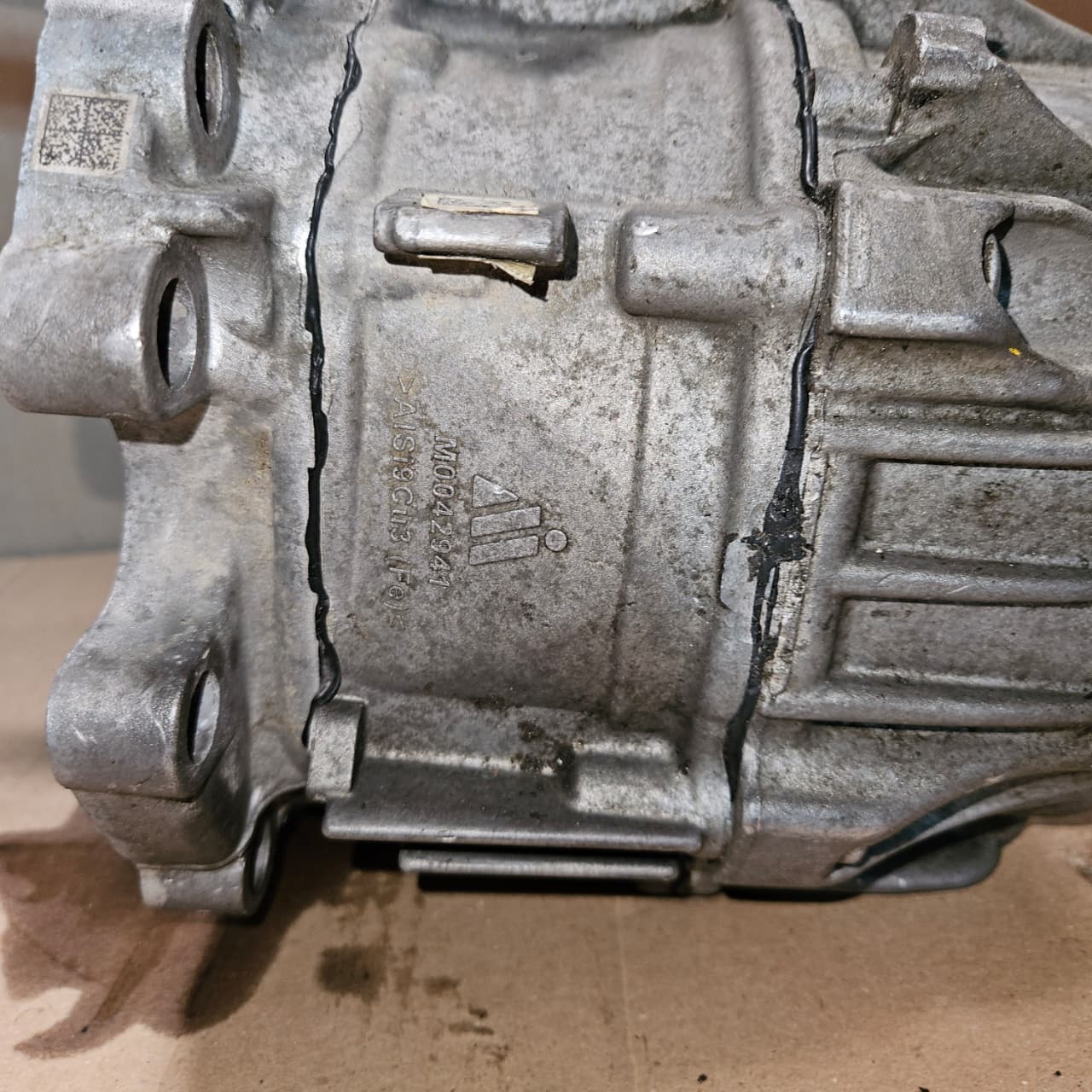 Mercedes-Benz GLC43 Transfer Case A7252800300 W205 C43 GLC-Class 4MATIC OEM