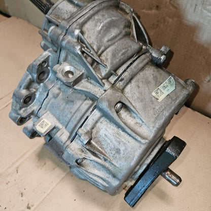 Mercedes-Benz GLC43 Transfer Case A7252800300 W205 C43 GLC-Class 4MATIC OEM