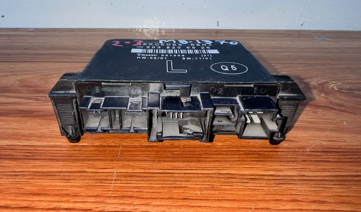 Mercedes-Benz C-Class W203 Rear Left Door Control Unit A2038206526 OEM