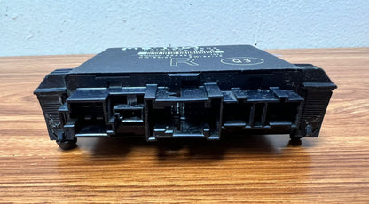 Mercedes-Benz E-Class W210 Front Right Door Control Module A2108207626 OEM