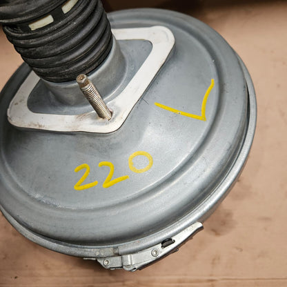 Mercedes-Benz S320 CDI Vacuum Brake Booster A0054302430 W220 S-Class OEM