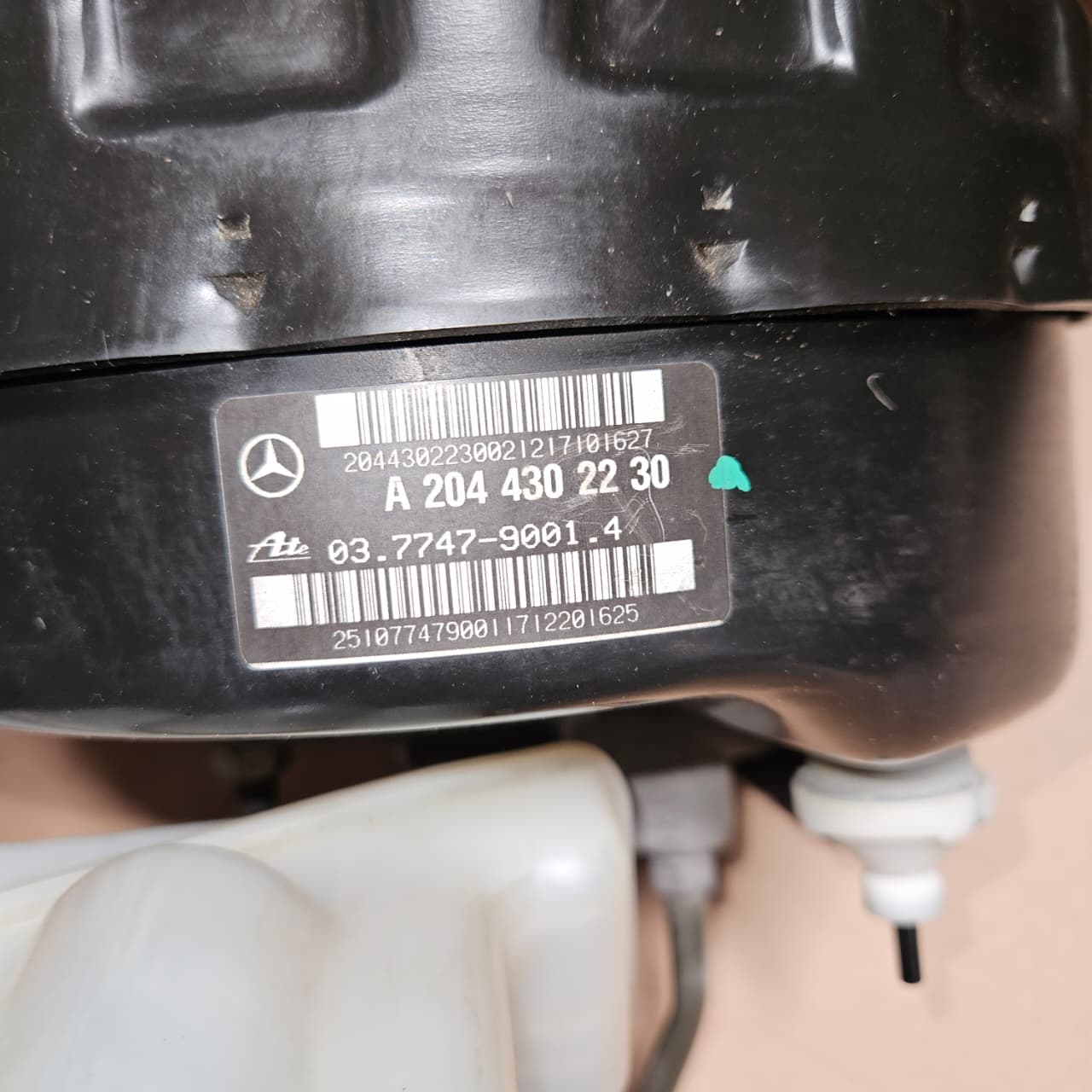 Mercedes-Benz C-Class Brake Booster A2044302230 W204 C-Class OEM