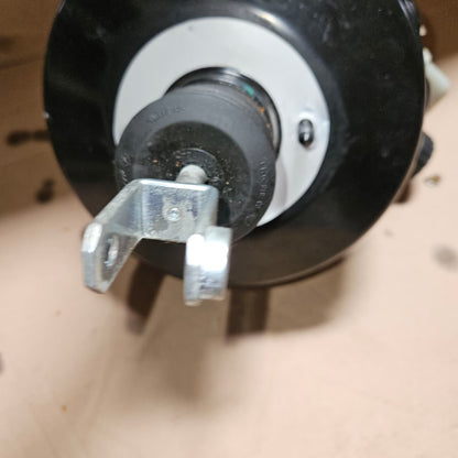 2008-2015 Mercedes-Benz C300 Brake Booster A2044303530 W204 C-Class E-Class OEM