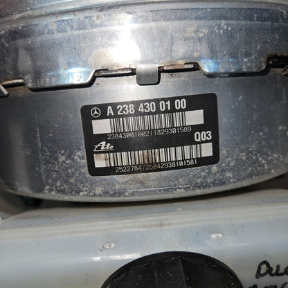 Mercedes-Benz Brake Servo Booster Master Cylinder A2384300100 W238 W205 OEM