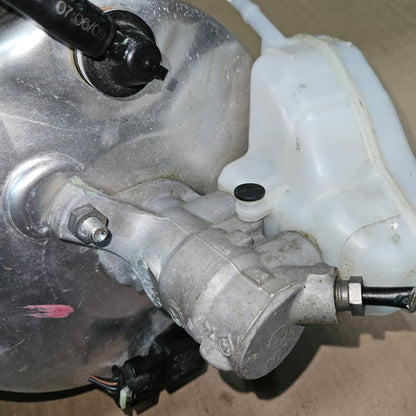 Mercedes-Benz Brake Servo Booster Master Cylinder A2384300100 W238 W205 OEM