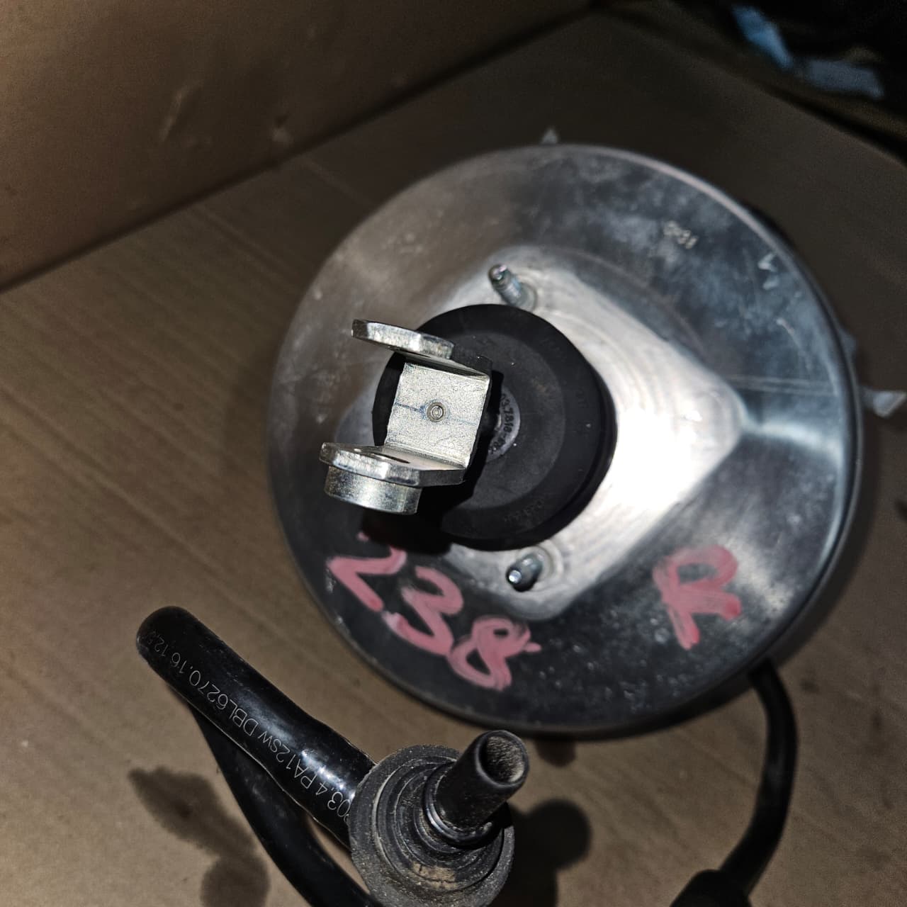 Mercedes-Benz Brake Servo Booster Master Cylinder A2384300100 W238 W205 OEM