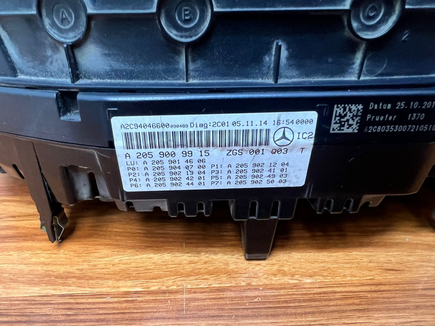 2015-2020 Mercedes-Benz C-Class Instrument Cluster A2059009915 W205 C-Class OEM