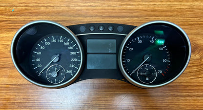 Mercedes-Benz ML-Class Speedometer Instrument Cluster A1645403947 W164 ML GL-Class OEM