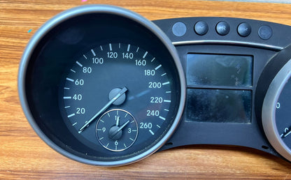 Mercedes-Benz ML-Class Speedometer Instrument Cluster A1645403947 W164 ML GL-Class OEM