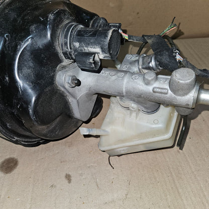 Mercedes-Benz SLK200 Brake Servo Booster A0054306430 R171 SLK-Class OEM