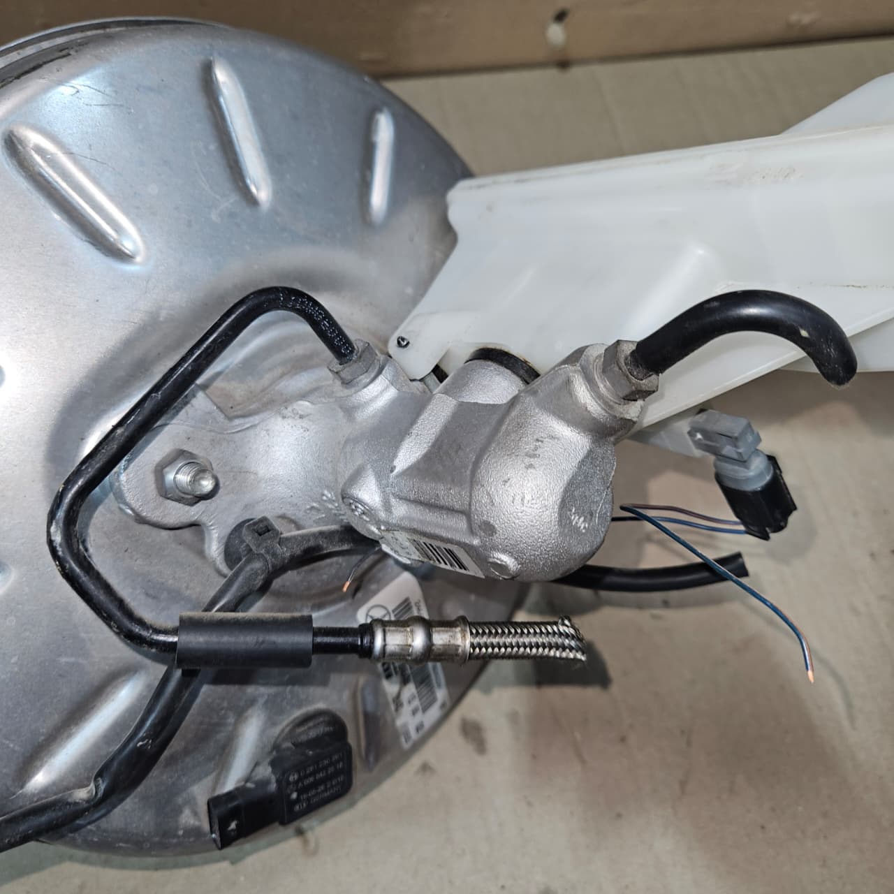 Mercedes-Benz B-Class W246 Brake Booster A2464301330 A-Class W176 GLA OEM