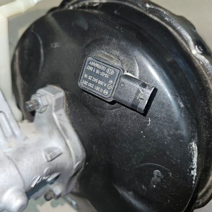 Mercedes-Benz E-Class W212 CLS C218 Brake Booster A2124301130 E350 CGI OEM