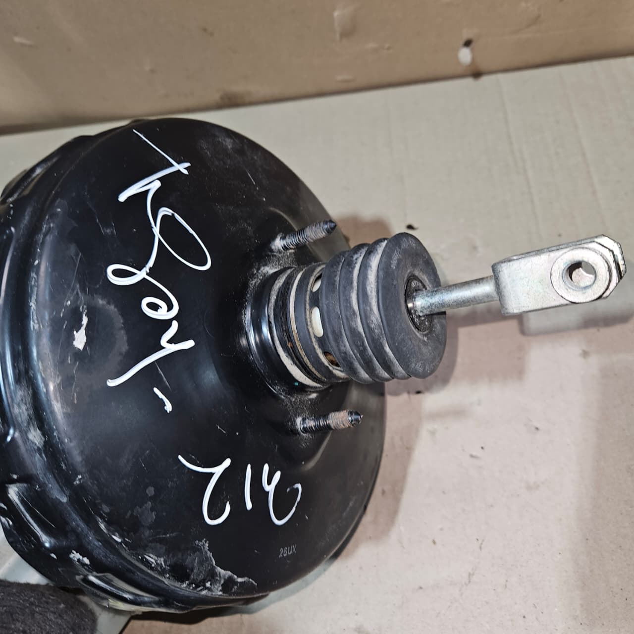 Mercedes-Benz E-Class W212 CLS C218 Brake Booster A2124301130 E350 CGI OEM